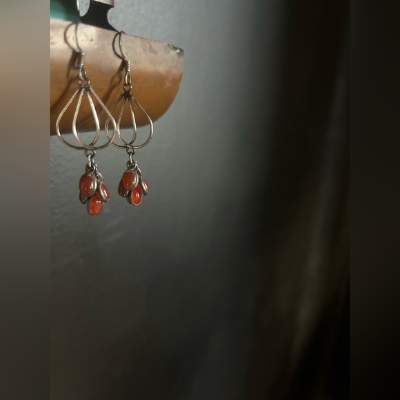 Sterling Silver Carnelian Cabochan Beaded Dangle Earrings - Picture 3 of 4